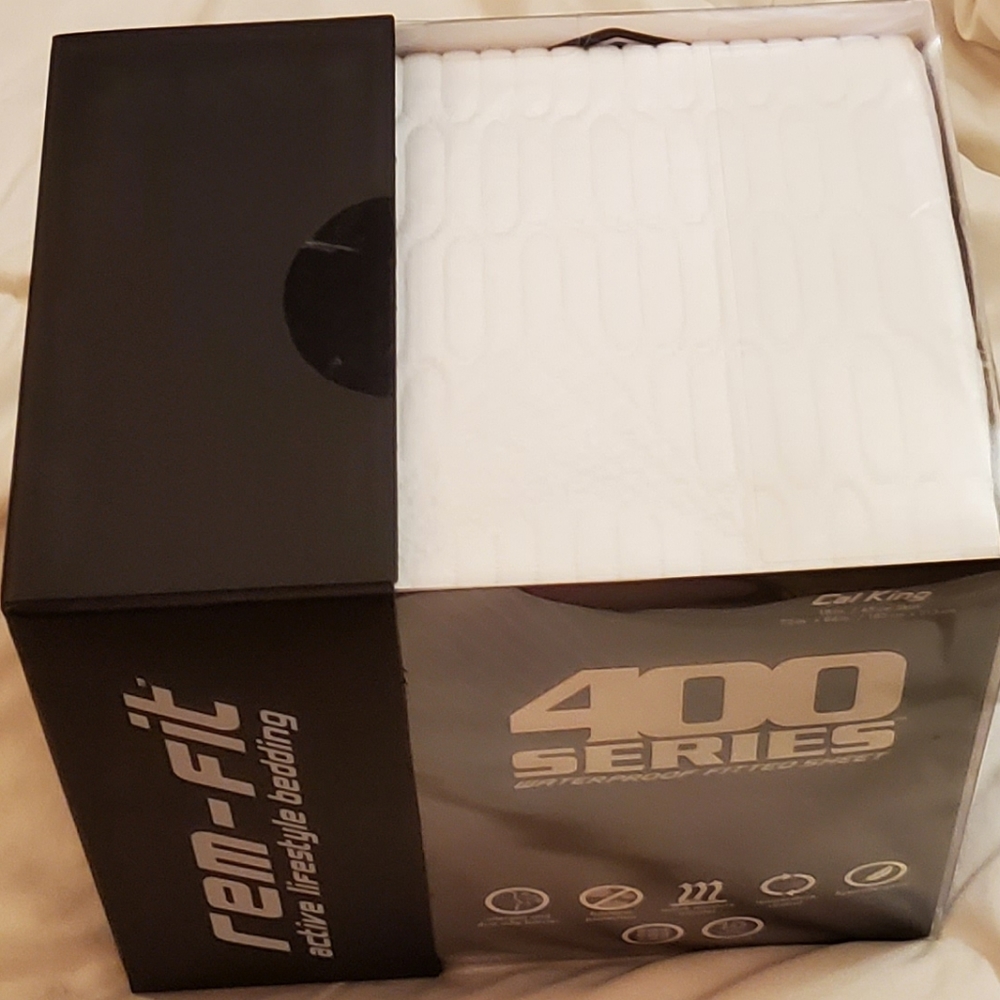 REM-FIT 400 series Waterproof fitted sheet -Cal King